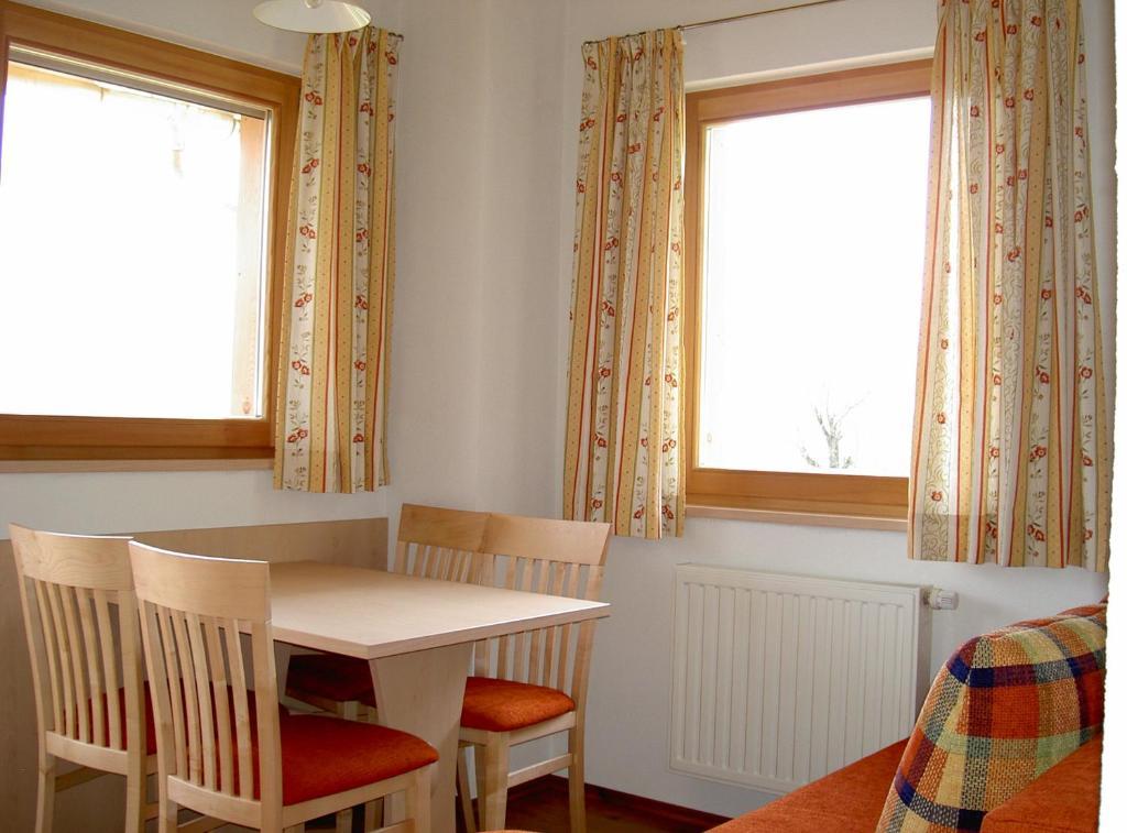Pircherhof San Candido Habitación foto