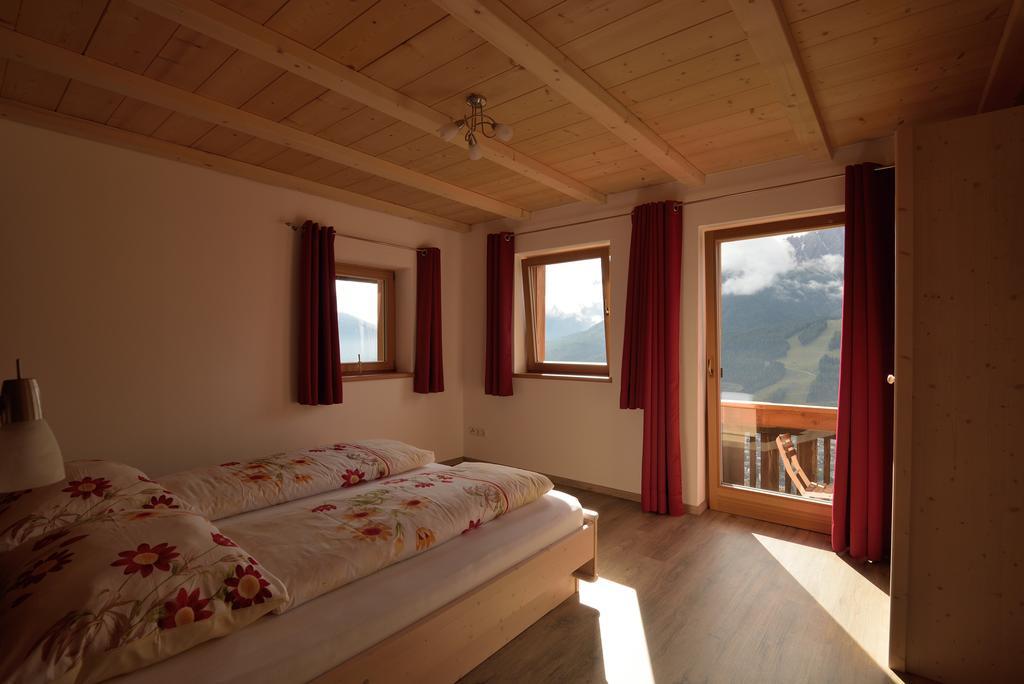 Pircherhof San Candido Habitación foto
